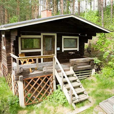 Holiday home Tivoli Talviainen